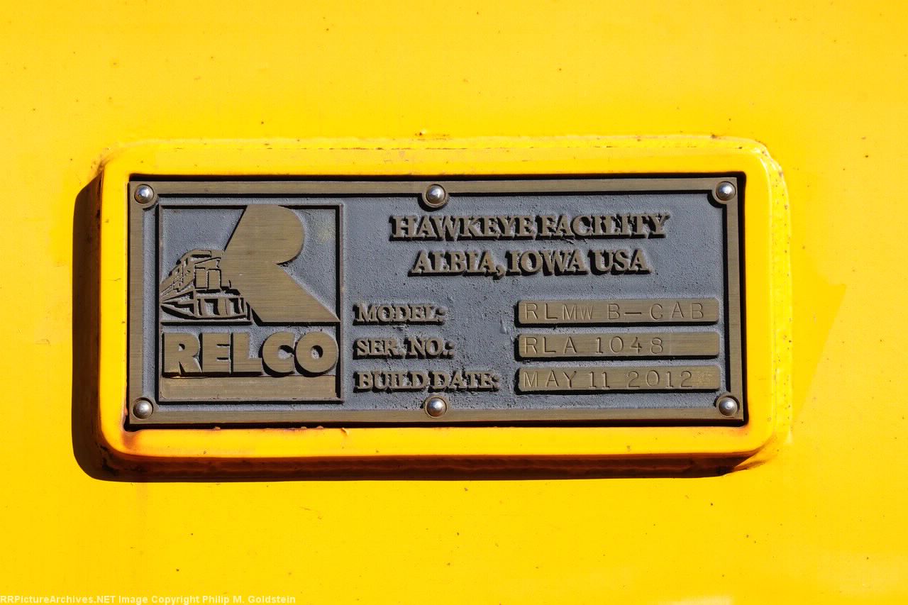 HZGX 20100 builders plate: RELCO Hawkeye Facility, Albia, Iowa; model: RLMW B-cab; c/n RLA 1048; built: May 11, 2012